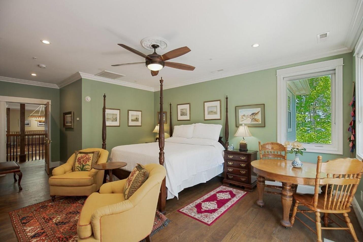 Swanendele Inn Ridge Экстерьер фото